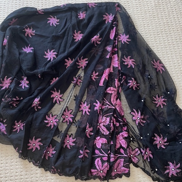 Indian Saree - Picture 3 of 9